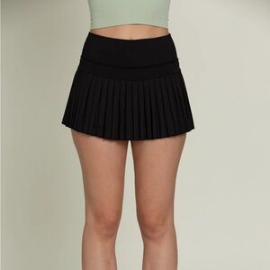 Gold Hinge Tennis Skirt| great condition!